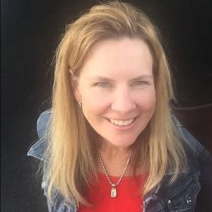 Meet your Posher, Lezlie